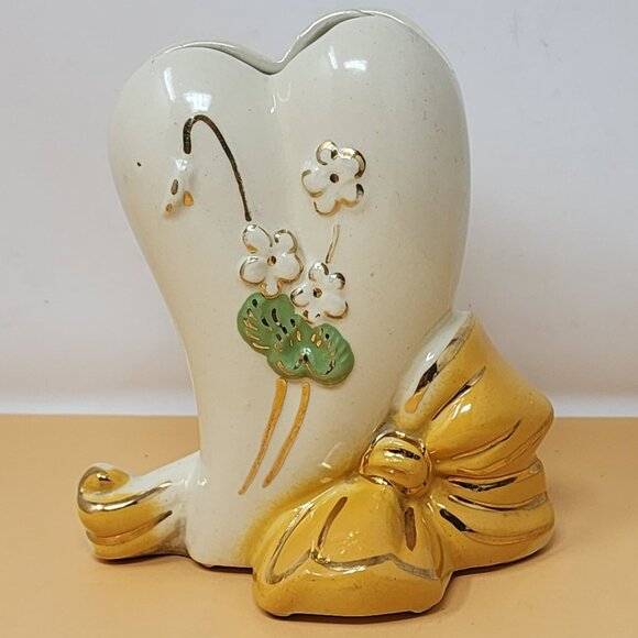 Vintage Ceramic Heart Shaped Vase/Planter With Floral & Bow Accents - Picture 1 of 13